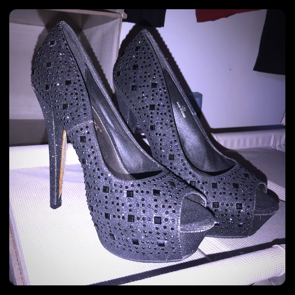 Sparkly Black Stillettos